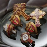画像5: USAヴィンテージ白十字架・赤王冠ピンバッジ｜キリスト教聖品SJSACブローチ (5)