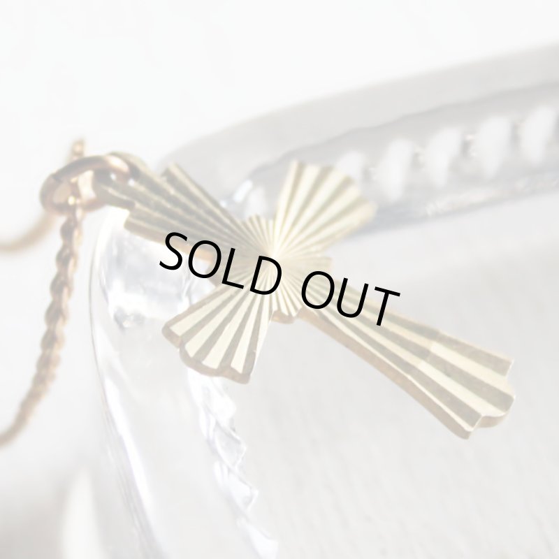 画像2: アメリカヴィンテージ真鍮製クロス十字架ペンダントネックレス｜アンティーク雑貨ブラスジュエリーネックレス (2)