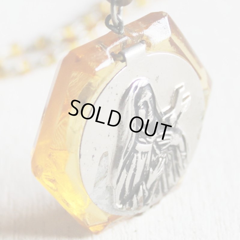 画像12: チェコスロバキア製ヴィンテージ幼きイエスの聖テレジアミニロザリオ入り六芒星ガラスペンダントネックレス (12)