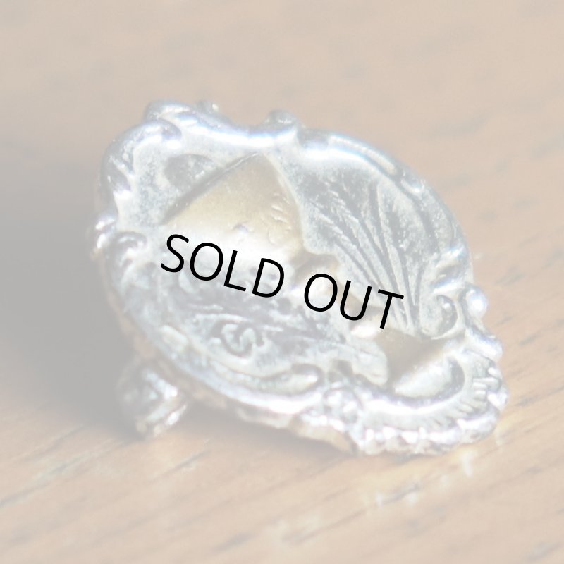 画像4: USAヴィンテージ初聖体・聖杯と聖霊のピンバッジピンズブローチ｜first holy communionアンティークジュエリー (4)