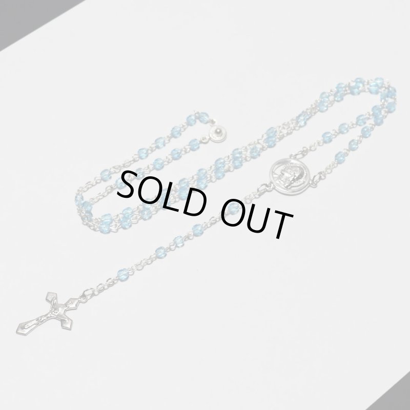 チェコ製ガラスビーズのロザリオネックレス水色・グアダルーペの聖母