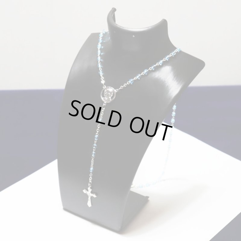 チェコ製ガラスビーズのロザリオネックレス水色・グアダルーペの聖母