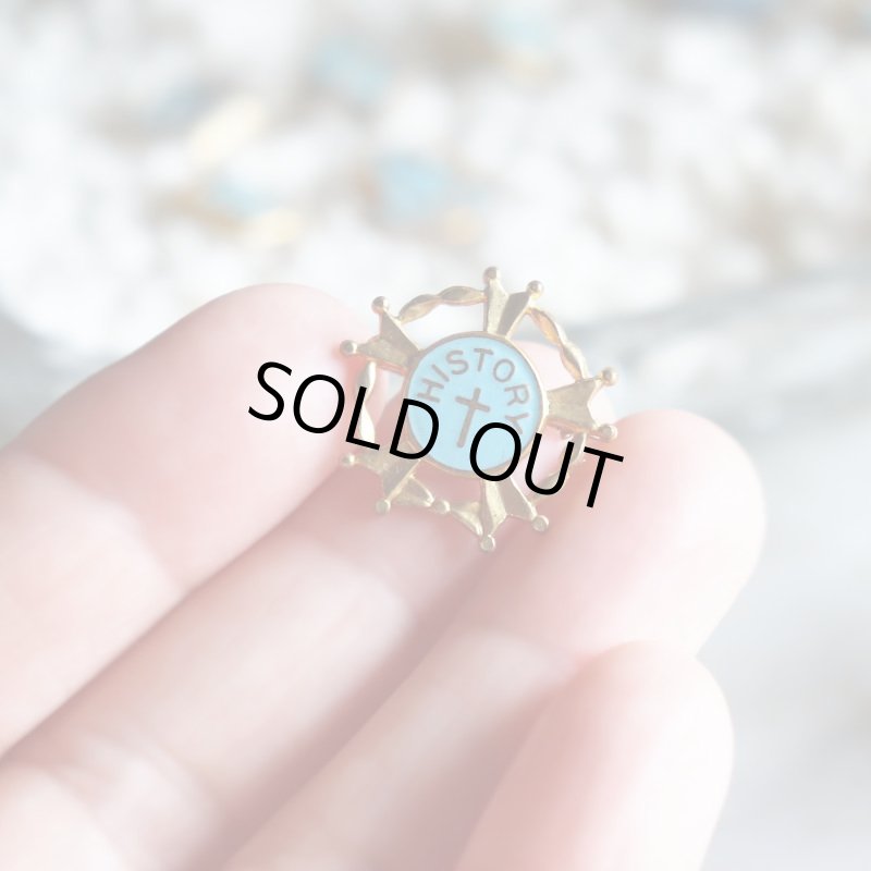 USAヴィンテージクリスチャンクロスブローチ水色HISTORY｜アンティークピンバッジライトブルー十字架