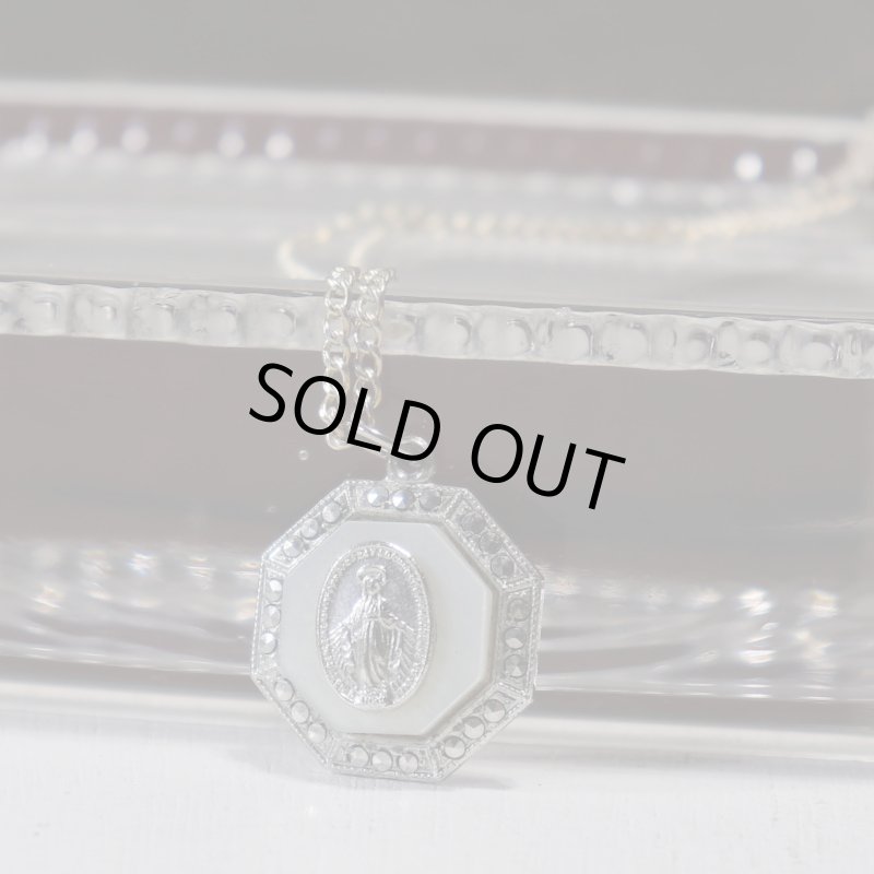 アンティークジュエリー｜ヴィンテージ不思議のメダイ聖母マリアネックレス白蝶貝& STERLING SILVER・マザーオブパールペンダント