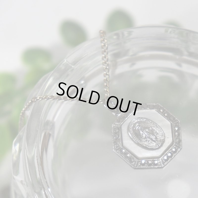 アンティークジュエリー｜ヴィンテージ不思議のメダイ聖母マリアネックレス白蝶貝& STERLING SILVER・マザーオブパールペンダント