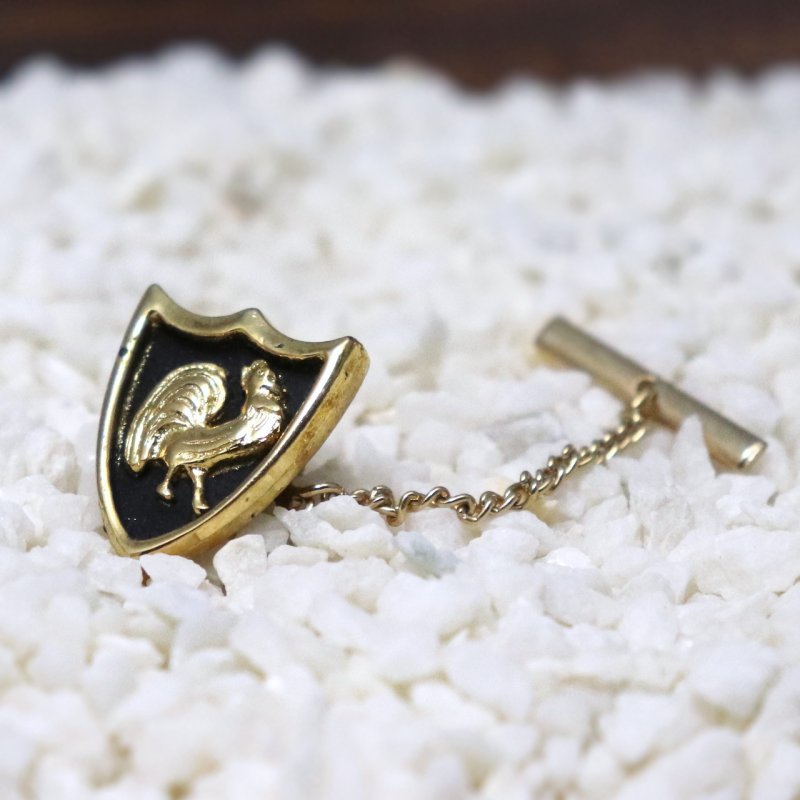 USAヴィンテージシールド&ルースターのタイタックピン｜盾・にわとり（雄鶏）ネクタイピン・ピンバッジ