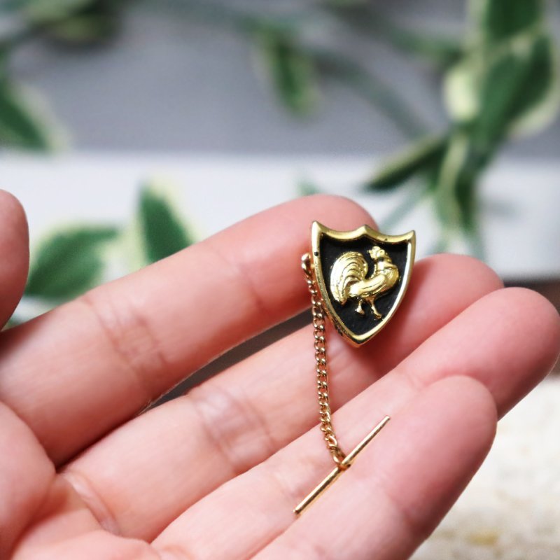 USAヴィンテージシールド&ルースターのタイタックピン｜盾・にわとり（雄鶏）ネクタイピン・ピンバッジ