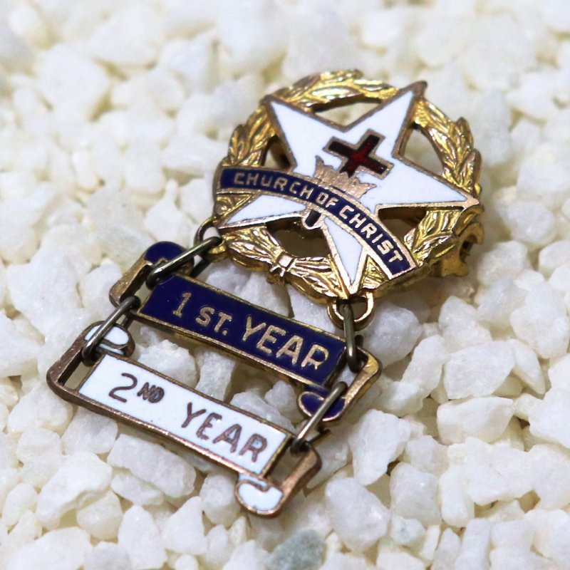 USAヴィンテージキリスト教日曜学校階級ブローチCHURCH OF CHRIST 2nd YEARバッジ｜サンデースクール・十字架ピンバッジ