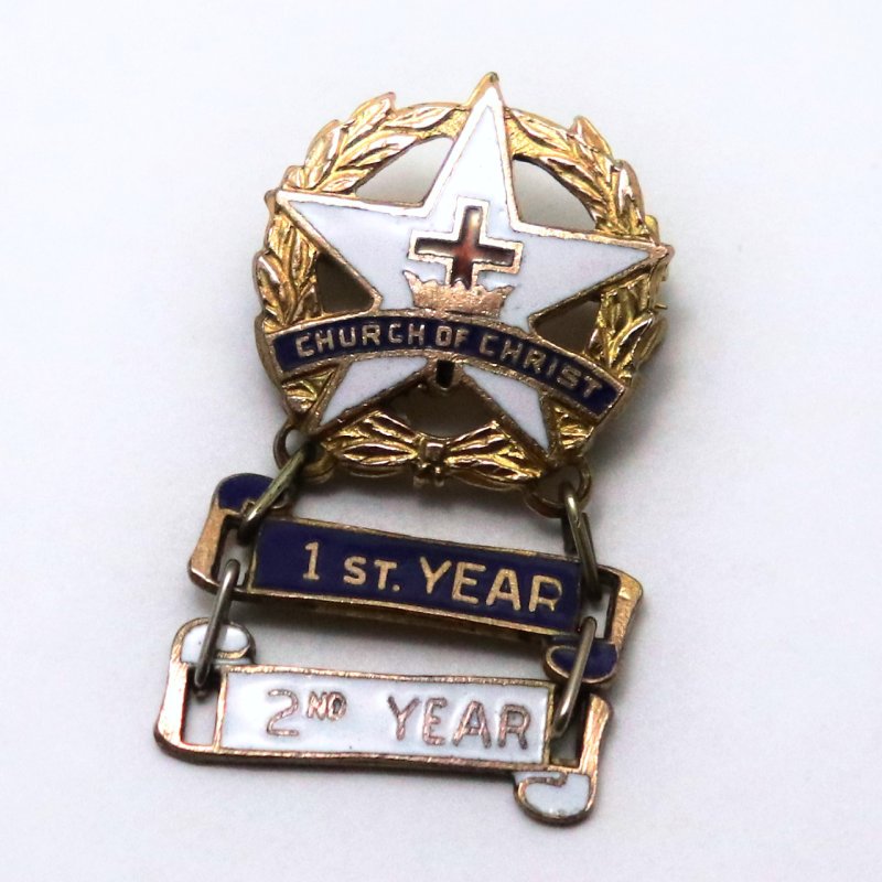 USAヴィンテージキリスト教日曜学校階級ブローチCHURCH OF CHRIST 2nd YEARバッジ｜サンデースクール・十字架ピンバッジ