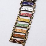 USAヴィンテージキリスト教日曜学校階級ブローチC.&M.A.・8th YEARバッジ｜サンデースクール・十字架ピンバッジ