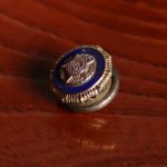 ヴィンテージUSミリタリー退役軍人バッジ・ラペルピンAMERICAN LEGIONピンバッジ