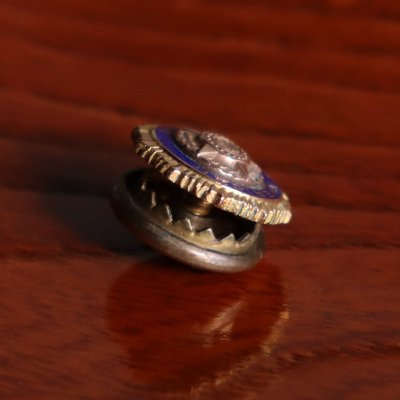 画像2: ヴィンテージUSミリタリー退役軍人バッジ・ラペルピンAMERICAN LEGIONピンバッジ