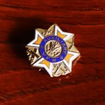 ヴィンテージUSミリタリーAUXILIARY VFW徽章ブローチ｜退役軍人復員兵協会ピンバッジ