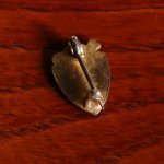 USAヴィンテージクリスチャンブローチ青｜キリスト教ピンバッジ十字架・ランプ