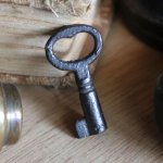 アンティークキー｜古い錠前パドロック用の鉄製鍵