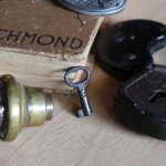 アンティークキー｜古い錠前パドロック用の鉄製鍵