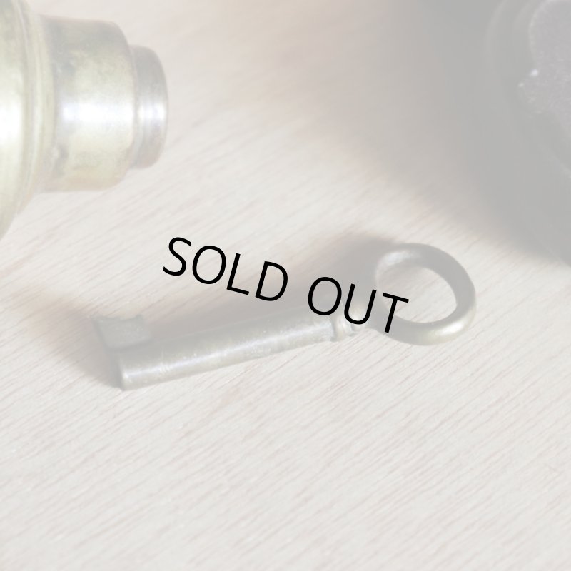 アンティークキー｜古い錠前パドロック用の真鍮製鍵