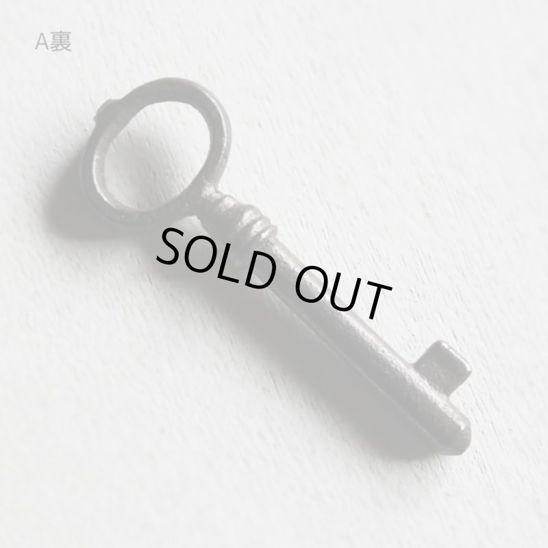 画像5: USAヴィンテージ鍵2本セット60mm｜古いアンティークキー・アンティーク鍵・カギ (5)