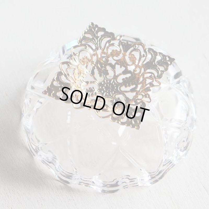 画像11: アイルランドヴィンテージ小物入れクラダリング付ガラストリンケットボックス｜アンティークキラーニージュエリーケース (11)