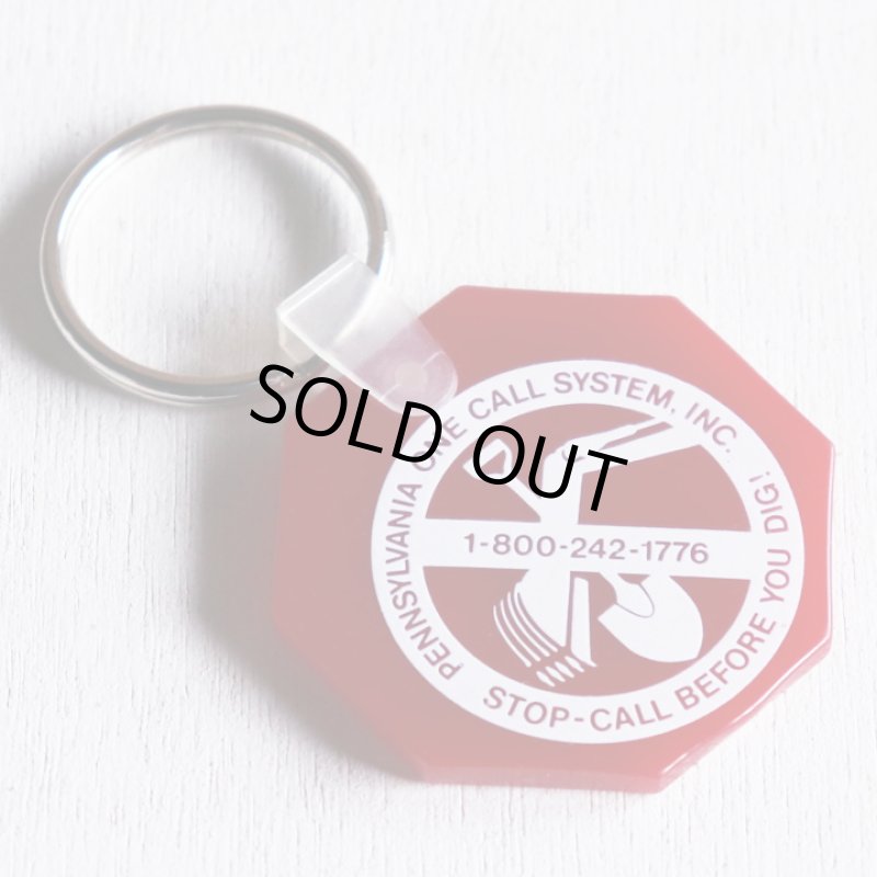 画像2: USAアドバタイジングUSEDキーホルダーSTOP BEFORE YOU DIG｜アメリカン雑貨地下施設保護非営利団体 (2)