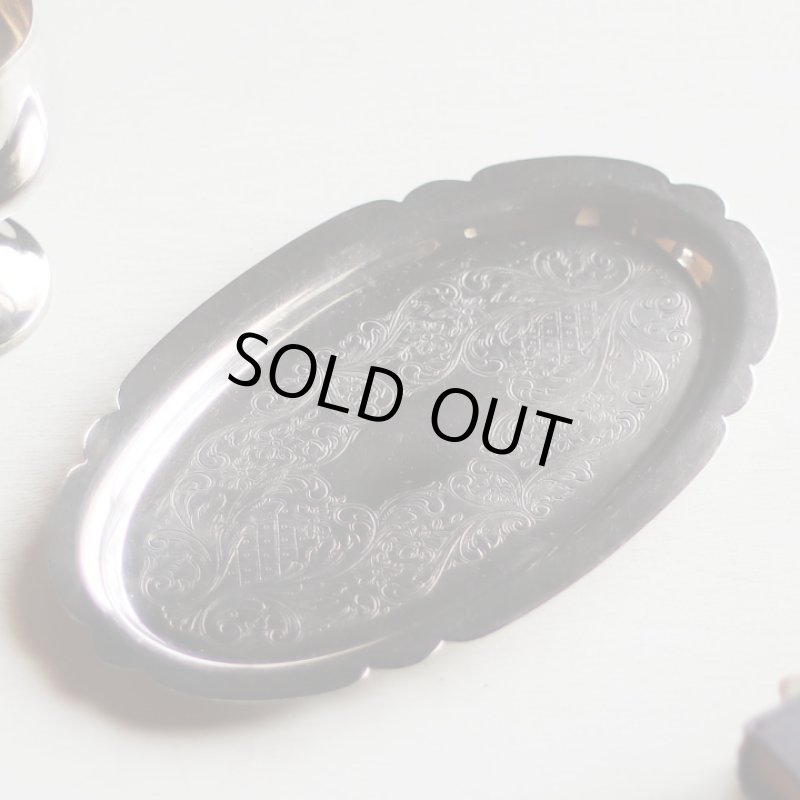 画像4: 英国イギリス製ヴィンテージシルバープレートトレー彫刻装飾エングレービング｜アンティーク銀食器銀メッキ (4)