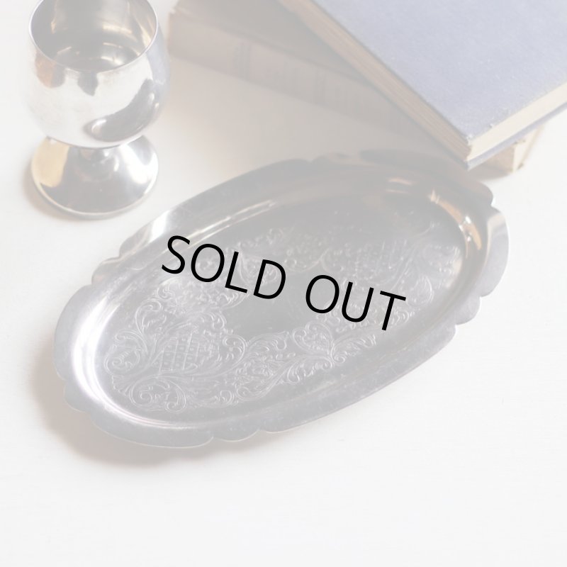 画像5: 英国イギリス製ヴィンテージシルバープレートトレー彫刻装飾エングレービング｜アンティーク銀食器銀メッキ (5)