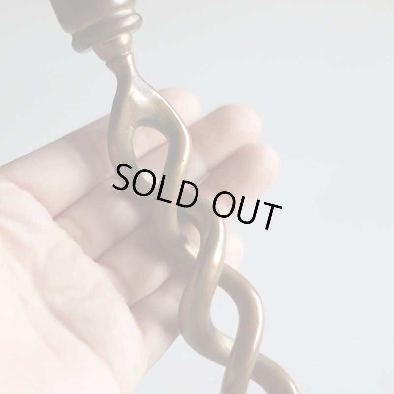 画像9: 英国イギリス製ヴィンテージブラスツイストキャンドルスタンド｜アンティークキャンドルホルダー真鍮製蝋台 (9)