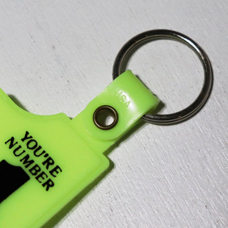 【黄】アメリカン雑貨USEDアドバタイジングキーホルダーYOU 'RE NUMBER 1・METHODIST｜USA米国ヴィンテージノベルティキーチェーン