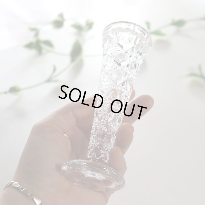 ヴィンテージオクタゴンカットガラスの一輪挿し|ブリリアンカット模様プレスガラス花瓶