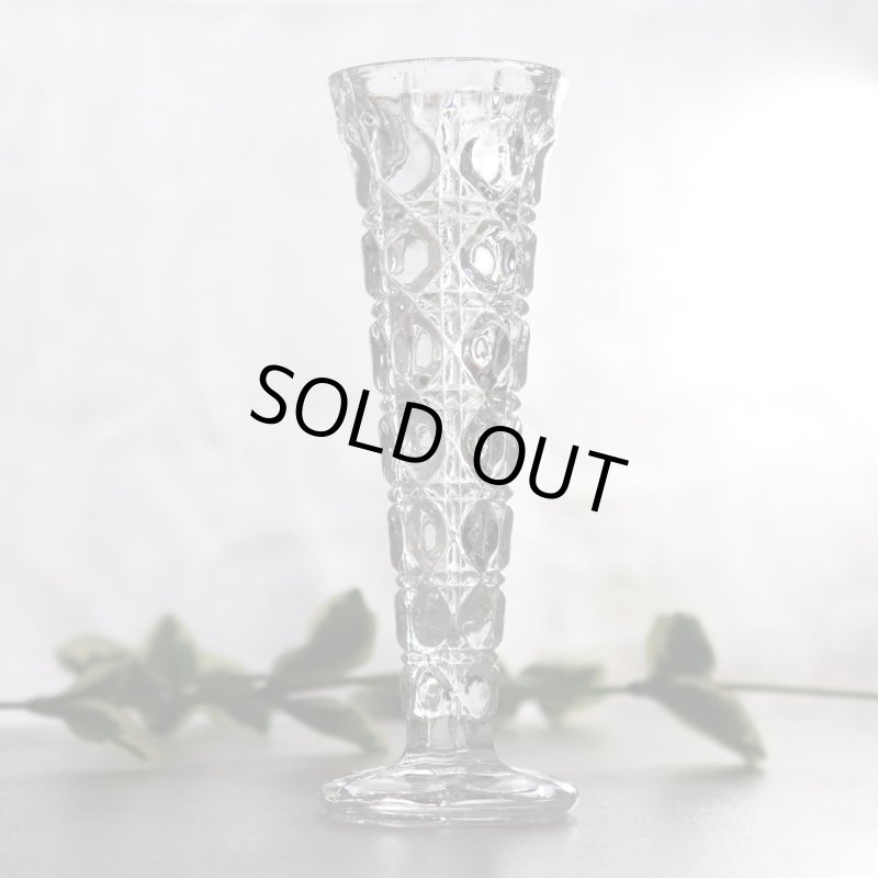 ヴィンテージオクタゴンカットガラスの一輪挿し|ブリリアンカット模様プレスガラス花瓶