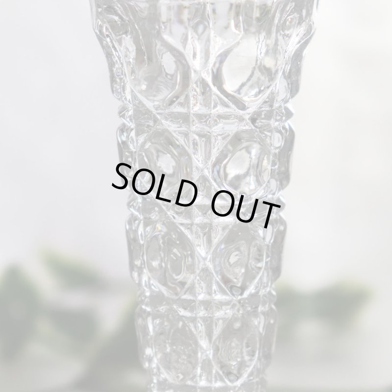 ヴィンテージオクタゴンカットガラスの一輪挿し|ブリリアンカット模様プレスガラス花瓶