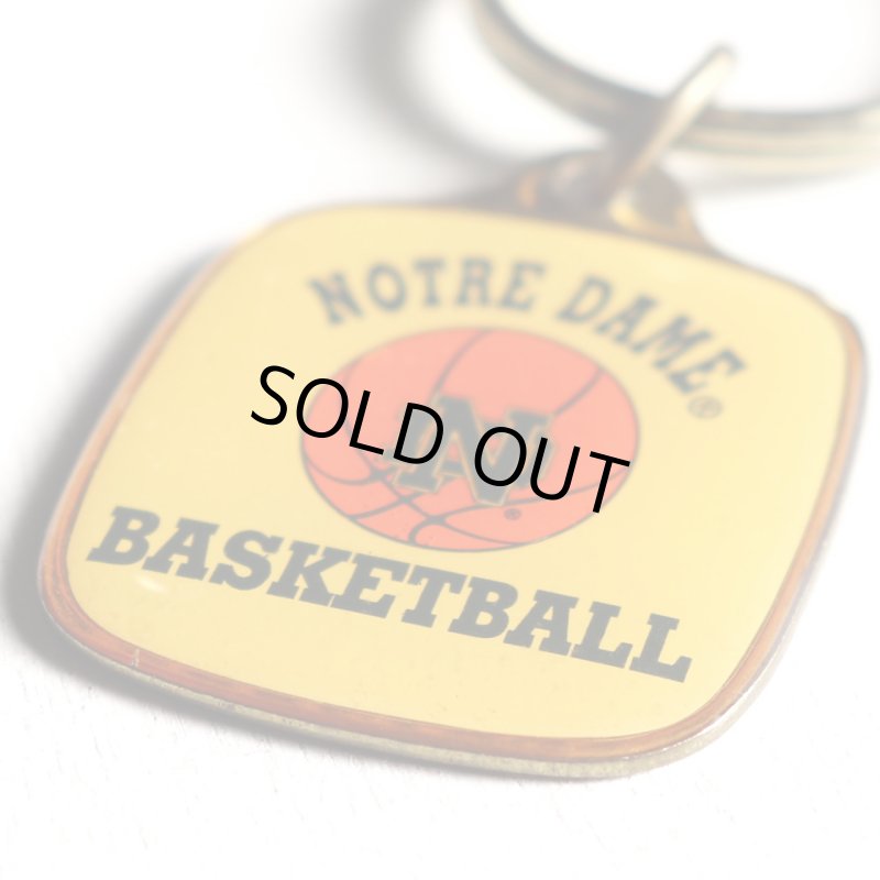アメリカン雑貨|USAコレクティブルキーホルダーNOTRE DAME BASKETBALL・ノートルダム大・バスケットボール・ノベルティ・チームキーリング
