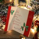 画像9: USAヴィンテージ1940年代柊とリボン真っ赤なクリスマスカード｜アンティーク紙ものグリーティング (9)