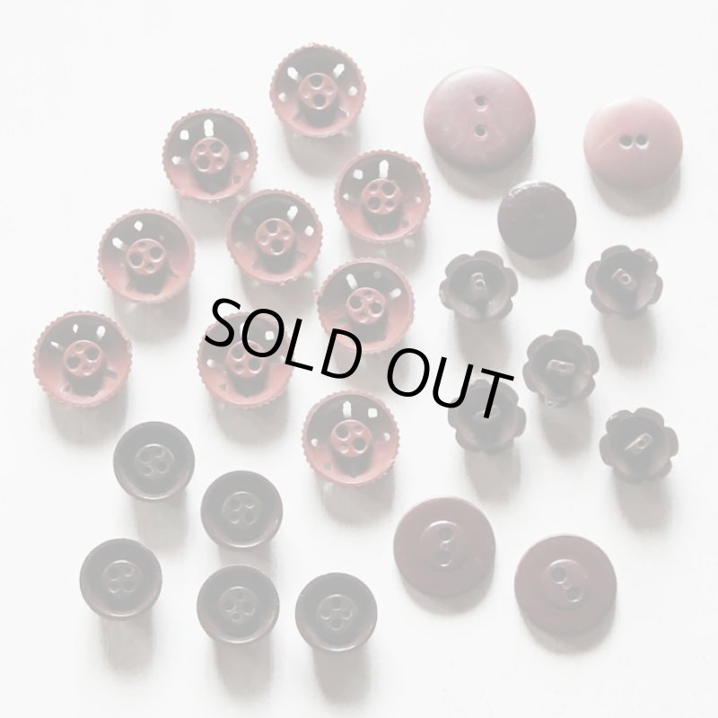 画像2: USAヴィンテージソーイングボタン茶色｜プラスティック・ベークライト・ブラウン24個 (2)