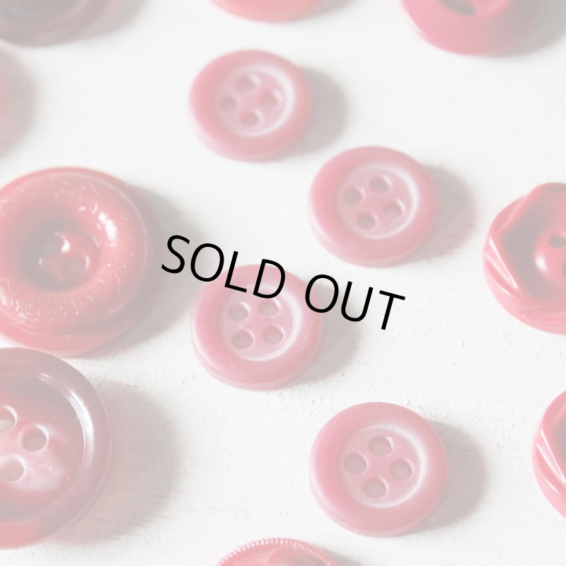 画像7: USAヴィンテージソーイングボタン・赤｜プラスティック・ベークライト・レッド35個 (7)