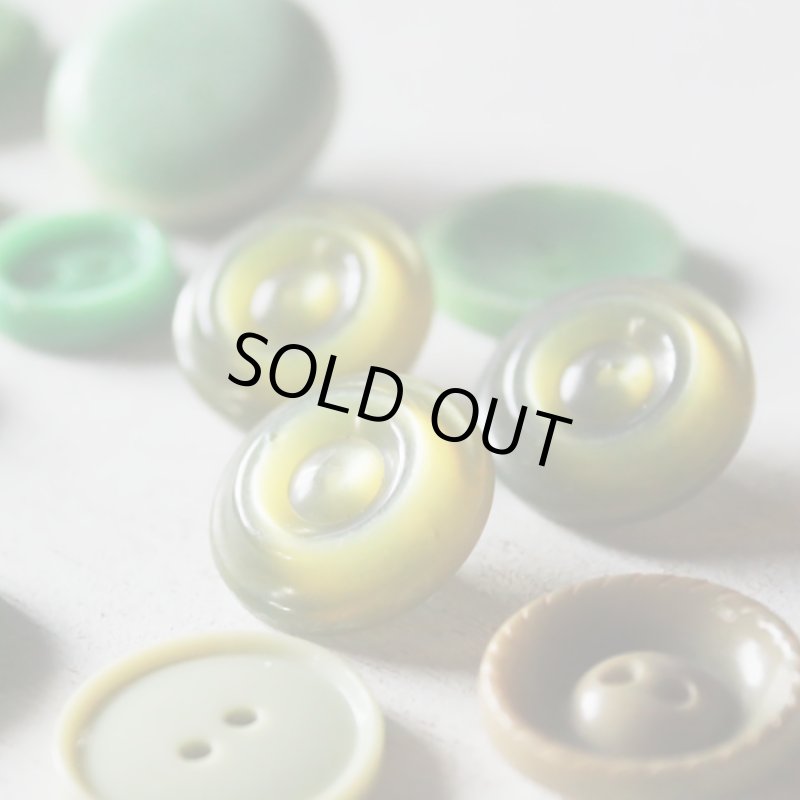 画像14: USAヴィンテージソーイングボタングリーン｜プラスティック・ベークライト・緑42個 (14)