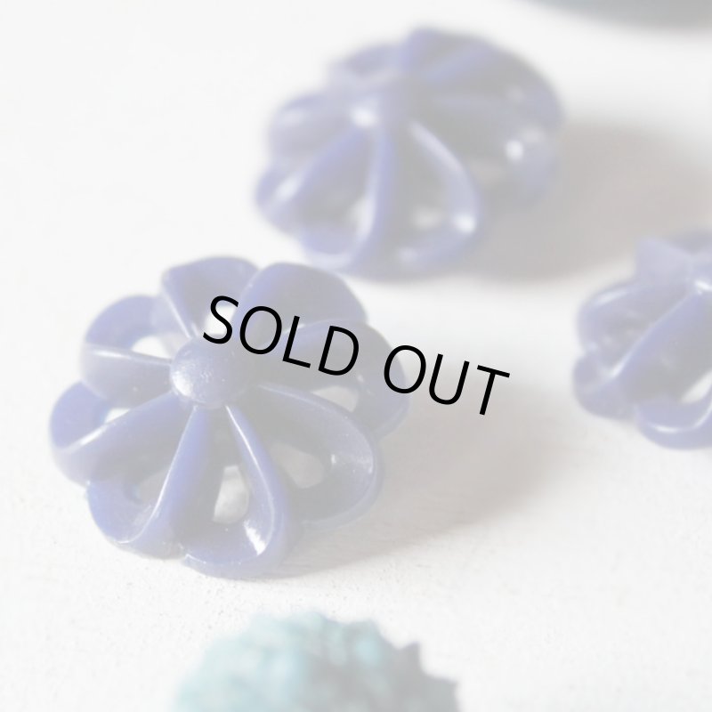 画像12: USAヴィンテージソーイングボタンブルー｜プラスティック・ベークライト・青紺29個 (12)