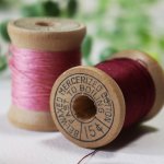 【2個セット】USAヴィンテージ木製スプール糸巻きBelding Corticelli Wood Spool・赤ピンク｜コットン糸・アンティークソーイング裁縫雑貨