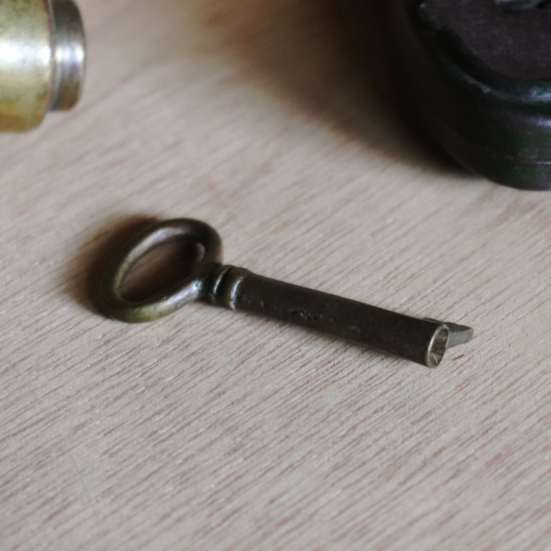 USAヴィンテージ真鍮製の鍵A｜古いアンティークキー・アンティーク鍵・カギ