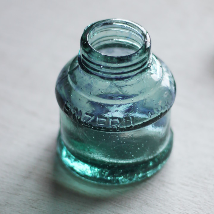 ヴィンテージガラス瓶インクボトルAngel・ENZERU｜昭和戦前ガラスボトル